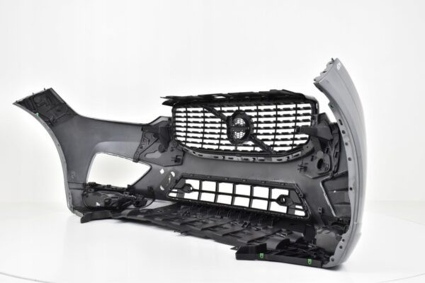 Bumper VOLVO XC60 II 2018 R-DESIGN RDESIGN PRE-FACELIFT Voorbumper 01699