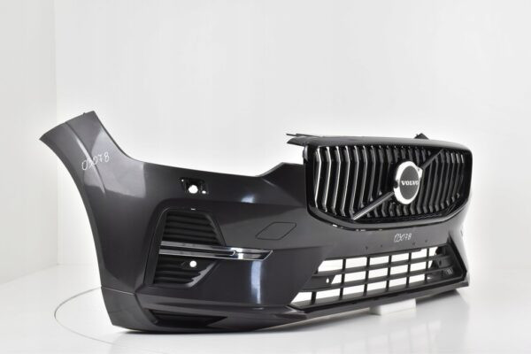 Bumper VOLVO XC60 XC 60 II FACELIFT MOMENTUM  Voorbumper 03078