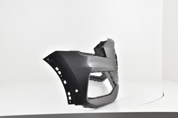 Bumper AUDI Q8 4M8 REGULAR 6XPDC Voorbumper