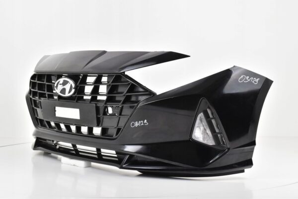 Bumper HYUNDAI I20 III 2021- Voorbumper 03123