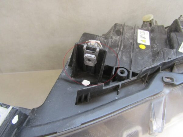 KOPLAMP BMW 3 SERIE F30 F31 XENON 11-15 LH LINKS 63117 259525 S1304/C226