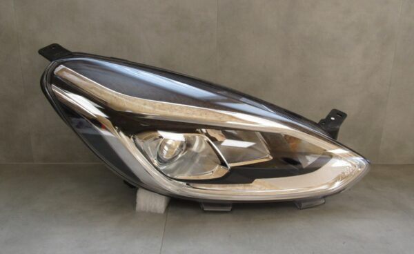 KOPLAMP FORD FIESTA MK8 HALF LED 17-21 RH RECHTS L1BB-13E014-CE S1407/F26