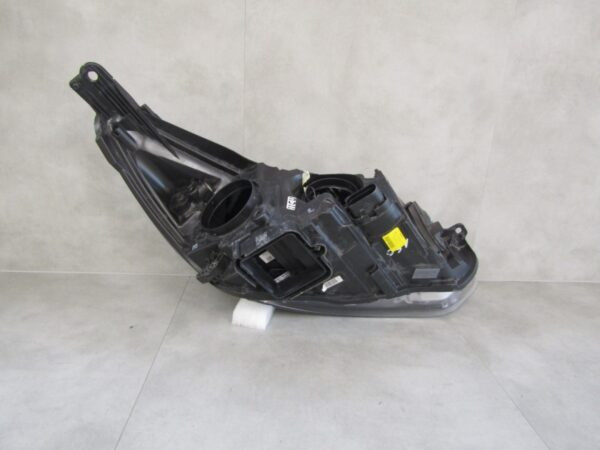 KOPLAMP FORD FOCUS MK3 3 III FACELIFT XENON ZWART 14-19 F1EB-13D155-CC S1393/C165