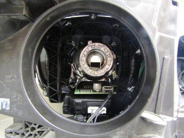 KOPLAMP FORD FOCUS MK3 3 III FACELIFT XENON ZWART 14-19 F1EB-13D155-CC S1393/C165