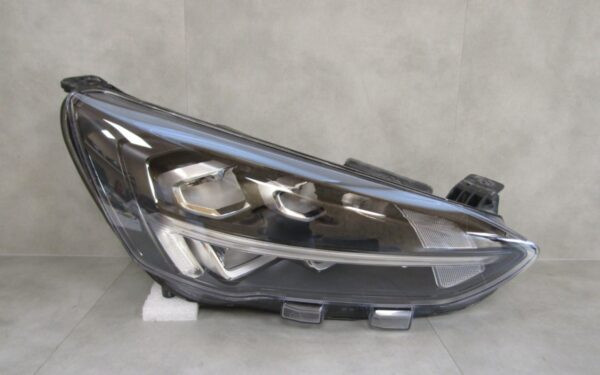 KOPLAMP FORD FOCUS MK4 IV LED DONKER 18-22 RH RECHTS S1284/E24