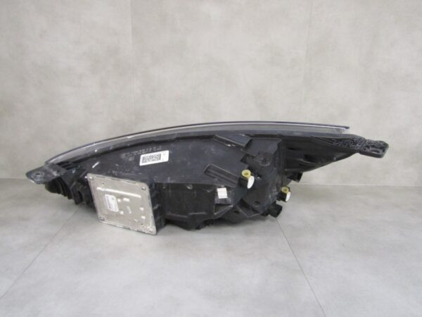 KOPLAMP FORD FOCUS MK4 IV LED DONKER 18-22 RH RECHTS S1284/E24