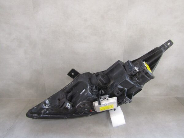 KOPLAMP KIA SPORTAGE 3 III 10-15 XENON LH LINKS A1500/5K/10B