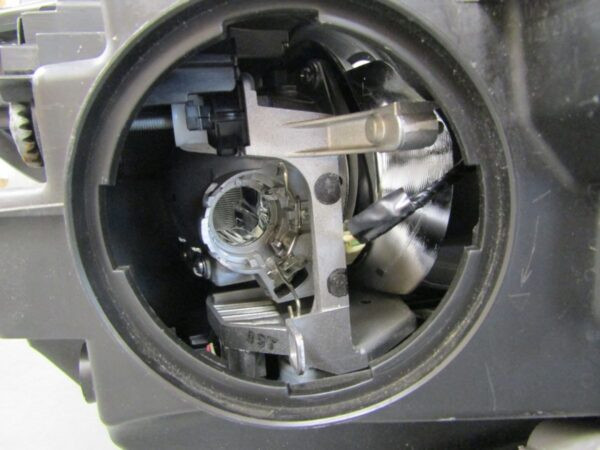 KOPLAMP LEXUS GS III 3 XENON DRAAIEN LINKS 05-12 S1378/B110