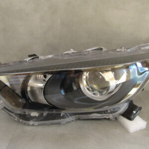 KOPLAMP TOYOTA YARIS 4 IV STANDAARD LENS 20- / MAZDA 2 22- LH A1406/4K/15D