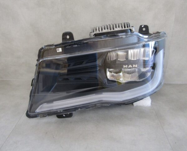KOPLAMP MAN TGX II 2 LED 20- LH LINKS 10665230003 A1404/4K/12E