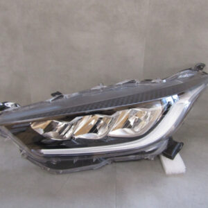 KOPLAMP TOYOTA YARIS IV 4 LED LH LINKS 20- A1498/5K/8C