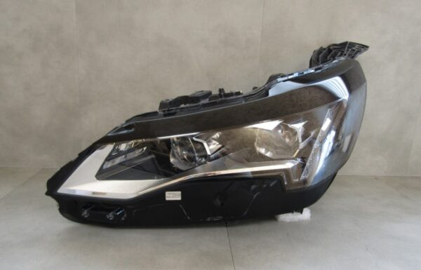 Koplamp Peugeot 3008 II 5008 II FACELIFT FULL LED LH LINKS 20-24 9836230680 S1308/B225