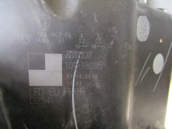 KOPLAMP SUZUKI VITARA 3 III LED 15-18 RH 100-18095 RECHTS S1384/C146