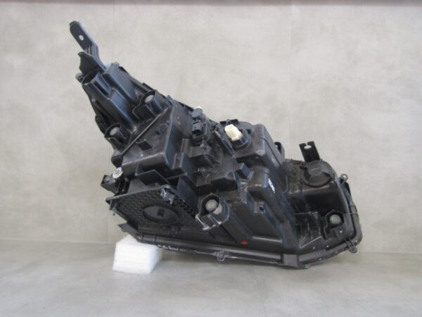 KOPLAMP TOYOTA YARIS CROSS VOLLEDIG LED 17-22 LH LINKS FULL LED A1385/5K/1G