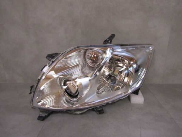 KOPLAMP TOYOTA AURIS I HALOGEEN 06-09 LH LINKS 81170-02460  A1482/4K/3B