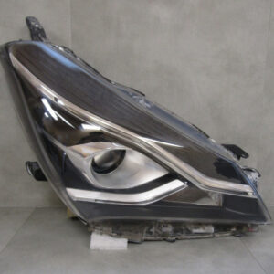KOPLAMP TOYOTA YARIS 3 III FACELIFT STANDAARD LENS + LED 17-20 RH RECHTS S1297/C231