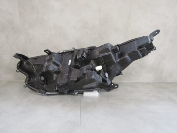 KOPLAMP TOYOTA YARIS IV 4 LED RECHTS MAZDA 2 20- S1313/E225
