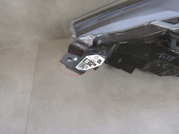 KOPLAMP TOYOTA YARIS IV 4 LED RECHTS MAZDA 2 20- S1313/E225