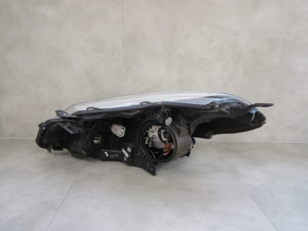 KOPLAMP TOYOTA YARIS 3 III HYBRID STANDAARD LED 12-14 RH RECHTS S1309/C225