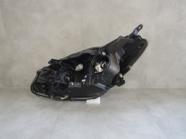 KOPLAMP TOYOTA YARIS 3 III HYBRID STANDAARD LED 12-14 RH RECHTS S1309/C225