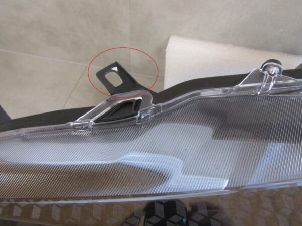 KOPLAMP TOYOTA YARIS 4 IV STANDAARD LENS 20- / MAZDA 2 22- LINKS A1401/4K/11B