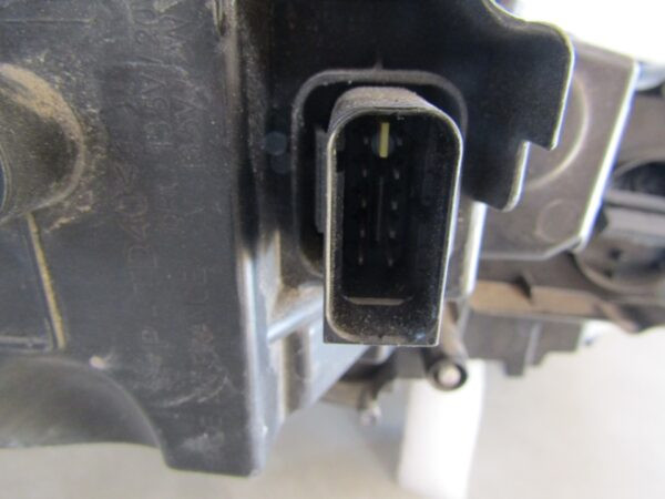 KOPLAMP PEUGEOT 3008 5008 II VOLLEDIGE LED 16-20 LH LINKS 9826572780 A1457/4K/12E