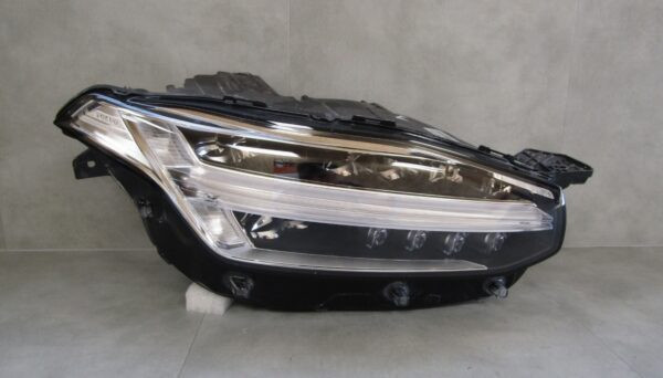 KOPLAMP VOLVO XC90 II FULL LED ACTIVE BEAM RECHTS RECHTS 31677039 S1387/C156