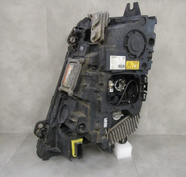 KOPLAMP VOLVO FH 4 XENON 12-20 RH RECHTS 22239244 S1280/5k/7g