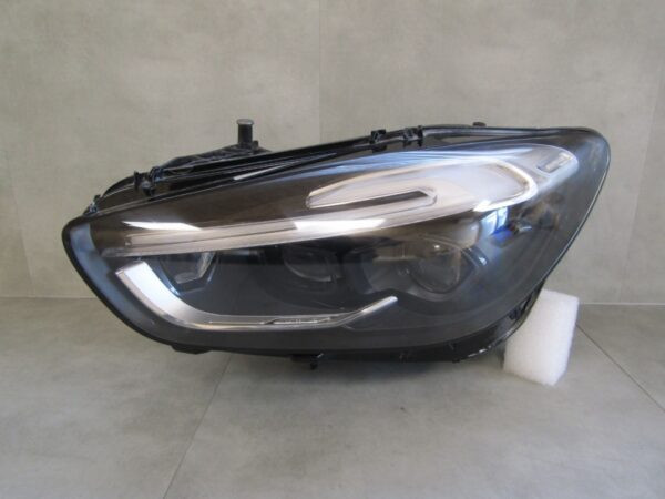 KOPLAMP Mercedes B-Klasse W247 FACELIFT MULTIBEAM 23- LH A2479061304 LINKS Q1156/B235