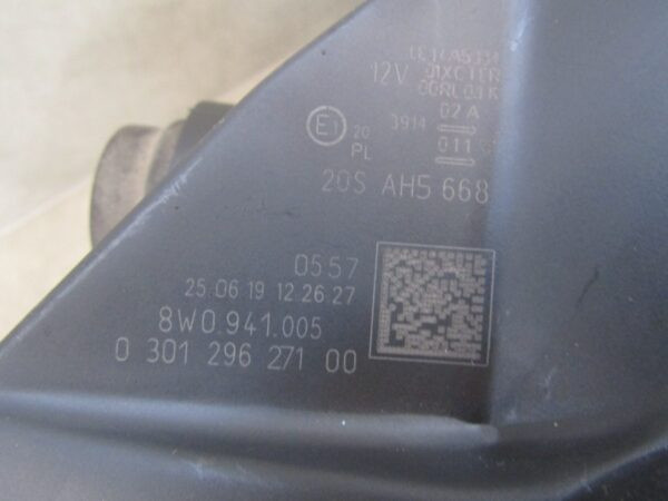 Koplamp Audi A4 B9 XENON 15-19 LH LINKS 8W0941005  Q1265/B183