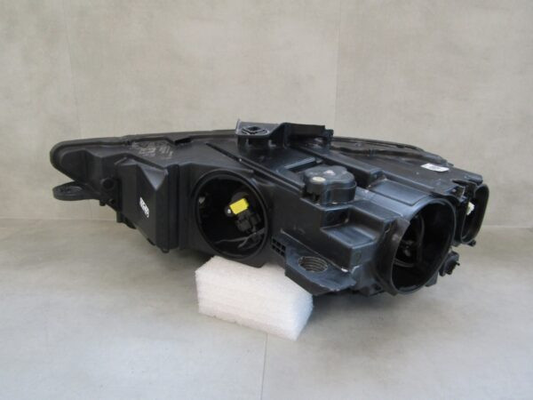 Koplamp Audi A3 8V XENON 12-16 RH 8V0941006E RECHTS Q1225/C218