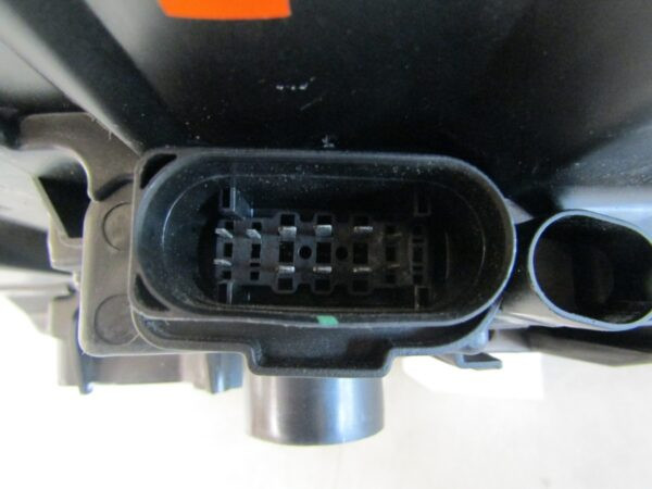 Koplamp Audi A3 8V XENON 12-16 RH 8V0941006E RECHTS Q1225/C218
