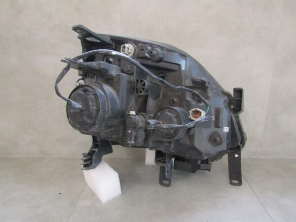 KOPLAMP Nissan X Trail T31 FACELIFT Normale Lens 10-13 LH Links Q1221/K5 13G