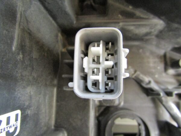 KOPLAMP Toyota Yaris 3 III HYBRIDE Standaard Lens 12-14 LH Links Q1268/C178