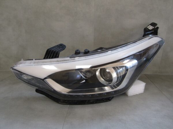 KOPLAMP Hyundai I20 REGULAR LENS + LED 15- LH 92101 G8200 LINKS Q1150/K4 5C