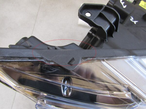 KOPLAMP MASERATI LEVANTE XENON 16- RH RECHTS 670032327 S1289/K4/5B