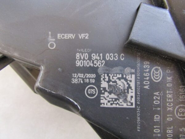 Koplamp Audi A3 8V0 FACELIFT FULL LED 12-16 LH LINKS 8V0941033C Q1262/C192