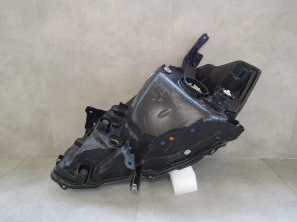 Koplamp Suzuki SX4 S CROSS STANDARD 13-16 RH 100 17733 RECHTS Q1230/E219