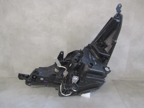 KOPLAMP Toyota Avensis T27 FACELIFT FULL LED 15-18 RH RECHTS 05-38 Q1158/E235