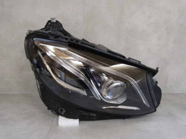 Koplamp Mercedes E KLASSE W213 Full LED Multibeam Blue Hybrid 16-20 RH A2139064804 RECHTS S1311/K4 1E
