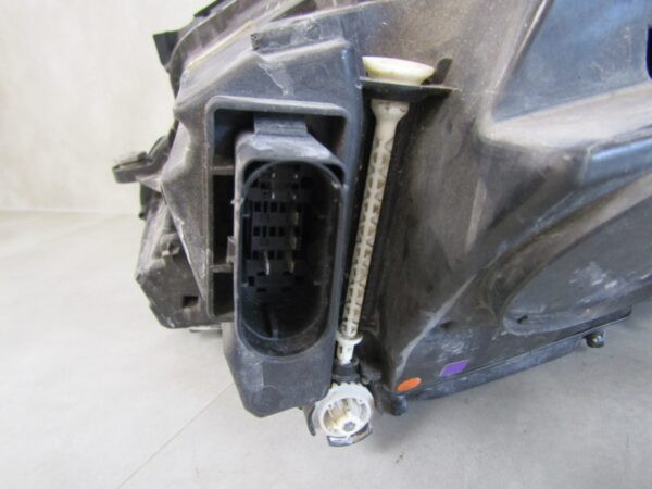 Koplamp Mercedes E KLASSE W213 Full LED Multibeam Blue Hybrid 16-20 RH A2139064804 RECHTS S1311/K4 1E