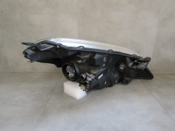 KOPLAMP Toyota Yaris 3 III Standaard 11-14 LH LINKS Q1144/E40