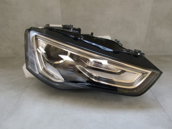 Koplamp Audi A5 8T0 FACELIFT XENON + LED 11-16 RH RECHTS Q1222/K5 11G