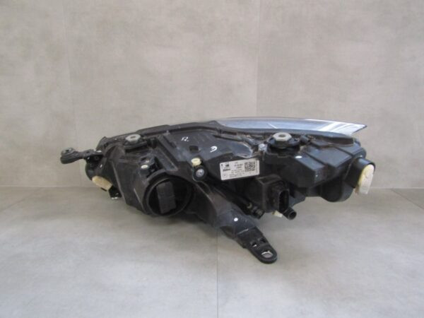 KOPLAMP Seat Ibiza V Arona FACELIFT LED 21- RH RECHTS 6F1941006F Q1255/E207