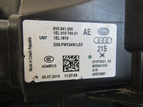 Koplamp Audi A3 8V XENON 12-16 LH LINKS 8V0941005 Q1231/K5 7G