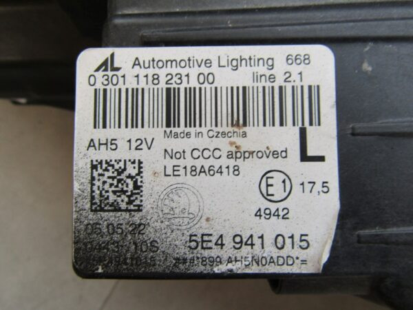 Koplamp Skoda Octavia 4 IV LED 19-24 5E4941015 LINKS  Q1280/K4 11A