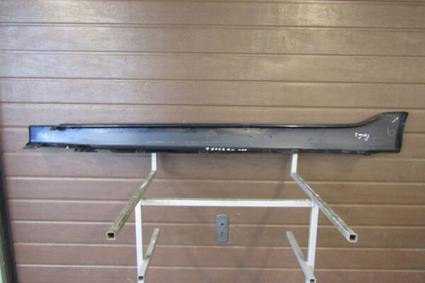 Zijskirt Dorpellijst Rechts BMW 2 F46 Gran TOURER 14- 51777318852 Dorpel P8996