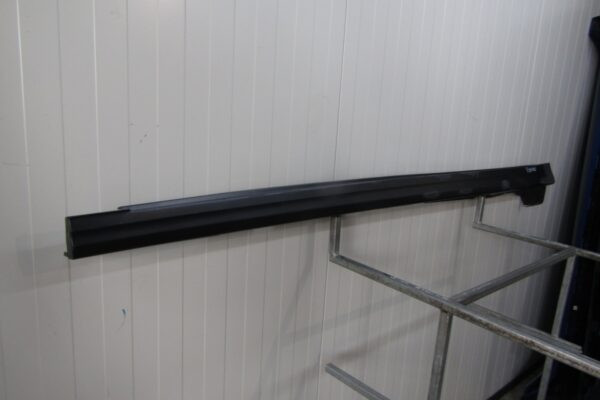 Zijskirt Links Dorpellijst Hyundai Kona Electrisch 18- 87753 k4000 Dorpel P13715