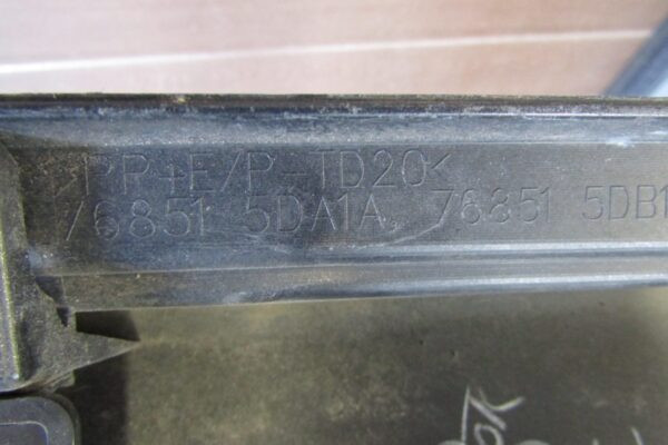 Zijskirt Dorpellijst Links Infiniti Q30 QX30 76851 5DA1A 768515da1a 768515db Dorpel P12453
