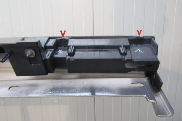 Zijskirt Dorpellijst Links Jaguar XE 760 FSR SPORT 14- gx7m-101d57-a Dorpel P14190